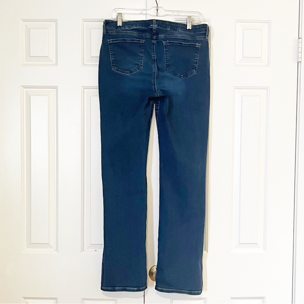 NYDJ Barbara Bootcut Lift X Tuck Medium Wash Jeans. Size Women's 10 - Picture 5 of 15